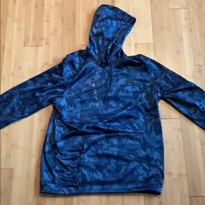 Under Armour Sweatshirt